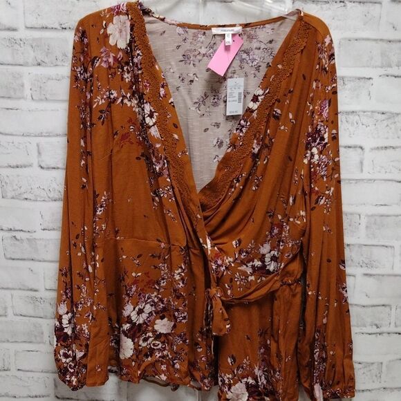 Maurices top  - Picture 1 of 3